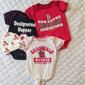 St. Louis Cardinals onesies and hat 0-3 mo